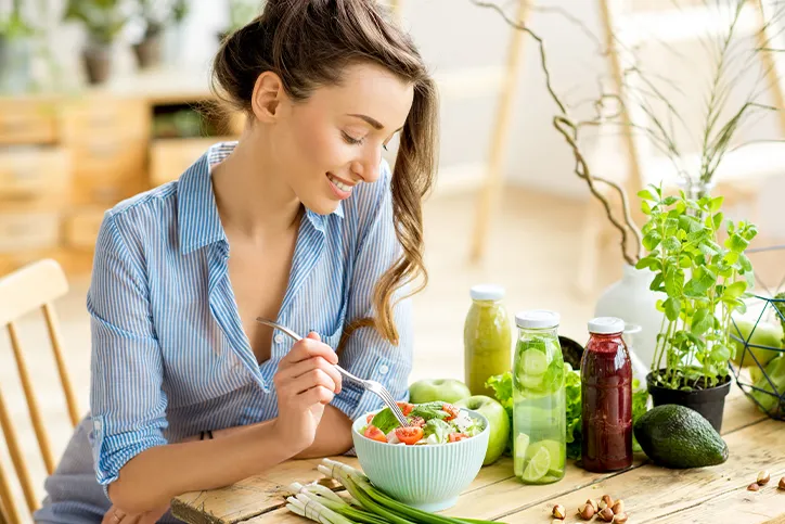 برای تقویت تارهای صوتی چی بخوریم