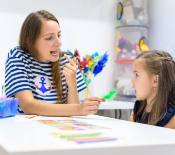 بهترین مرکز گفتار درمانی کودکان در تهران