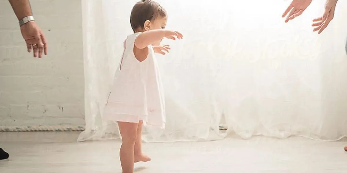 کاردرمانی برای ایستادن کودک