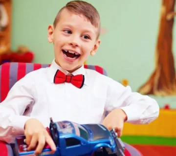 کار درمانی فلج مغزی