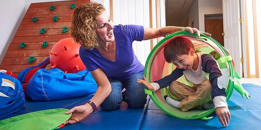 کاردرمانی اختلالات حسی در منزل تهرانپارس ، رسالت