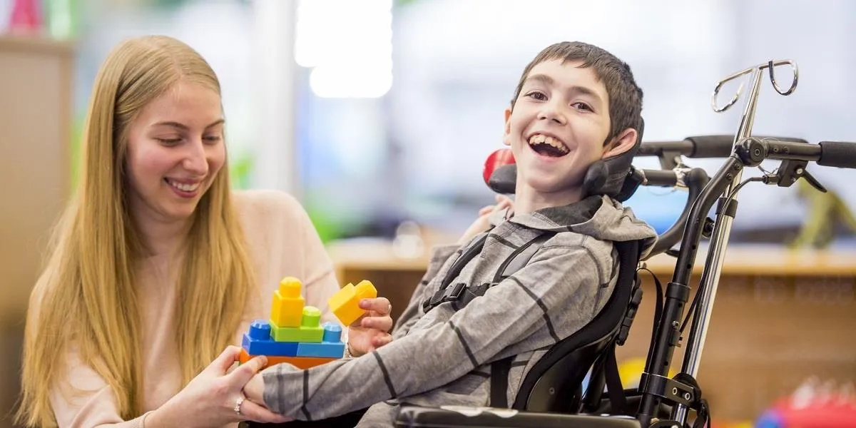 مزایای گفتاردرمانی برای کودکان مبتلا به فلج مغزی