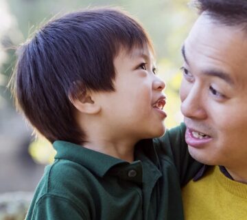 بهترین سن تشخیص لکنت زبان در کودکان