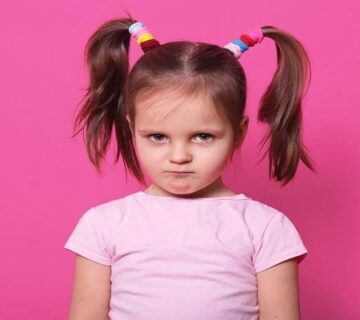 مشکل تلفظ حروف در کودکان چیست ؟