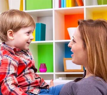 چند تمرین ساده گفتار درمانی برای کودکان در منزل