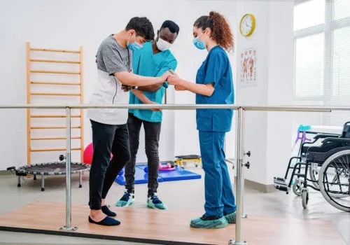 تفاوت کاردرمانی جسمی و ذهنی چیست؟