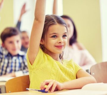 گفتار درمانی برای دانش آموزان دارای لکنت